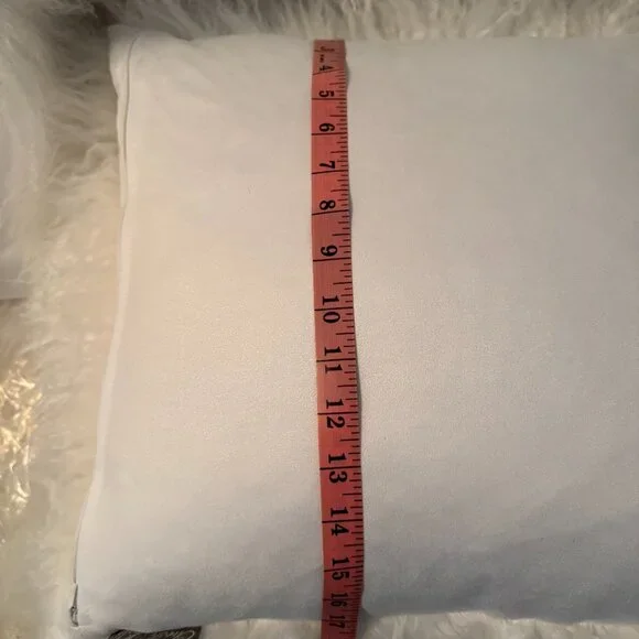 Throw Pillow Mongolian Fur / Tibetan Lamb Throw Pillow – White – 18x18 - Picture 5 of 11